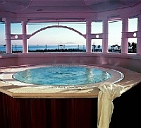 Table Bay Spa